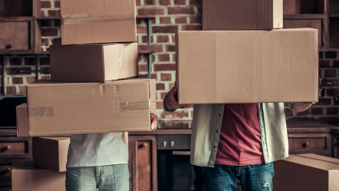 Family preparing for a cross-state relocation, TrekMovers