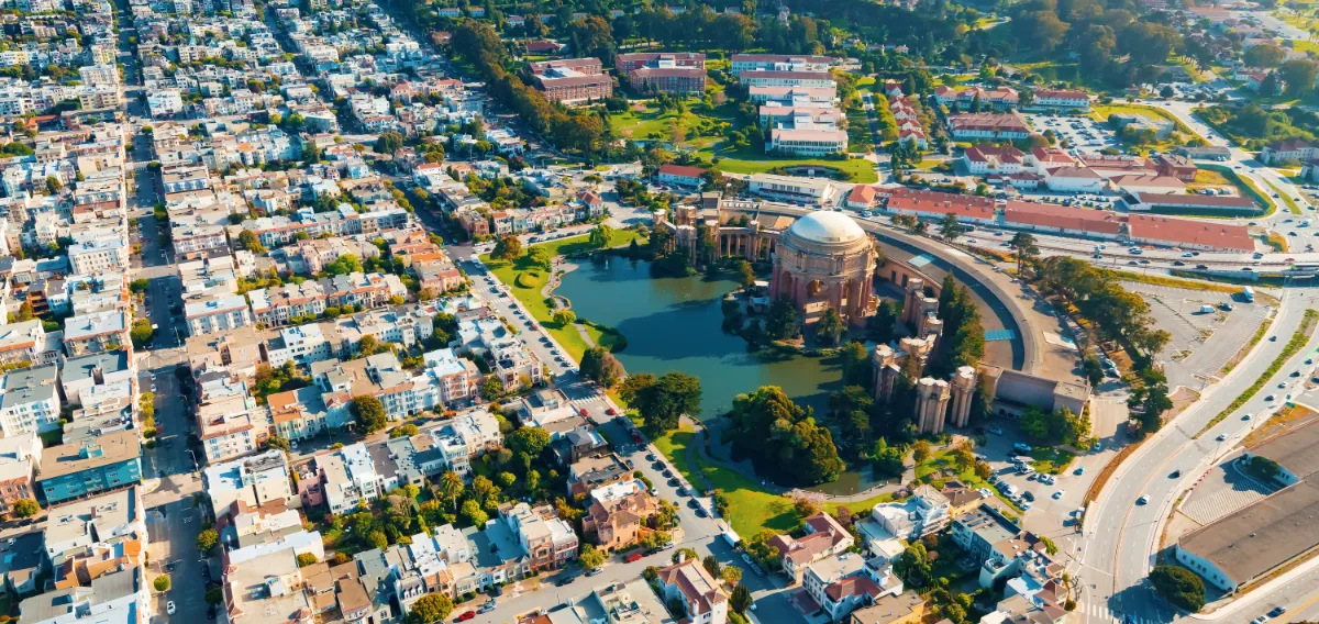 Burlingame movers aerial view of san francsico ca with the palace o 2026 01 11 10 32 48 utc