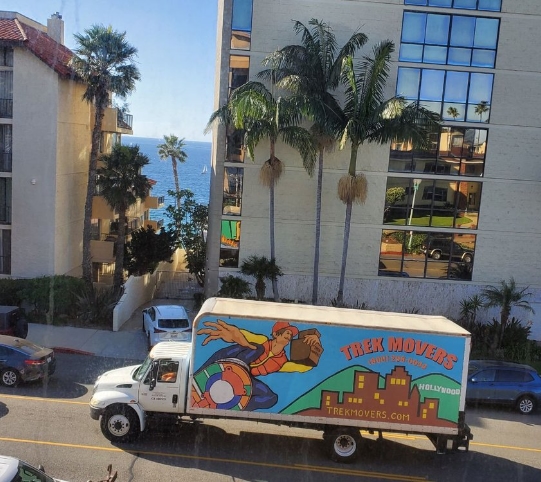 Simi Valley movers o 24